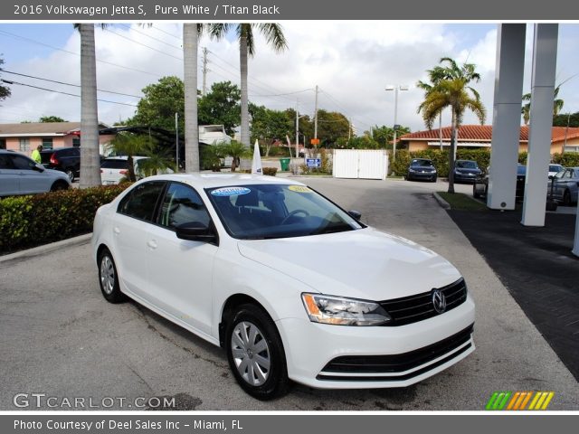 2016 Volkswagen Jetta S in Pure White