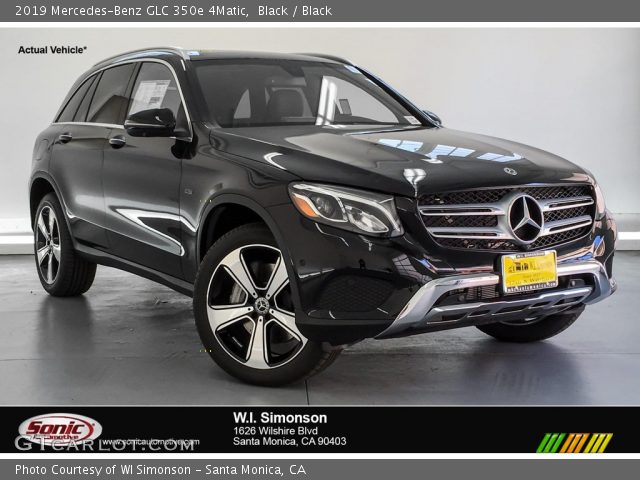2019 Mercedes-Benz GLC 350e 4Matic in Black