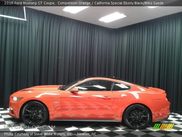 2016 Ford Mustang GT Coupe in Competition Orange