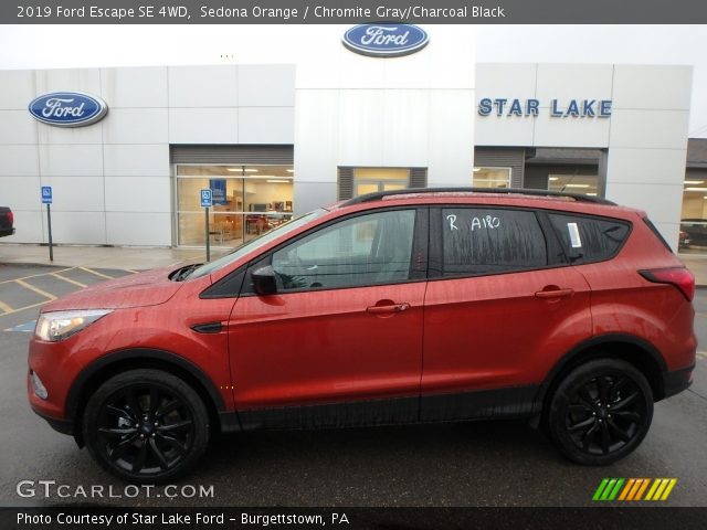 2019 Ford Escape SE 4WD in Sedona Orange