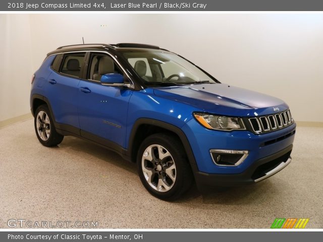 2018 Jeep Compass Limited 4x4 in Laser Blue Pearl