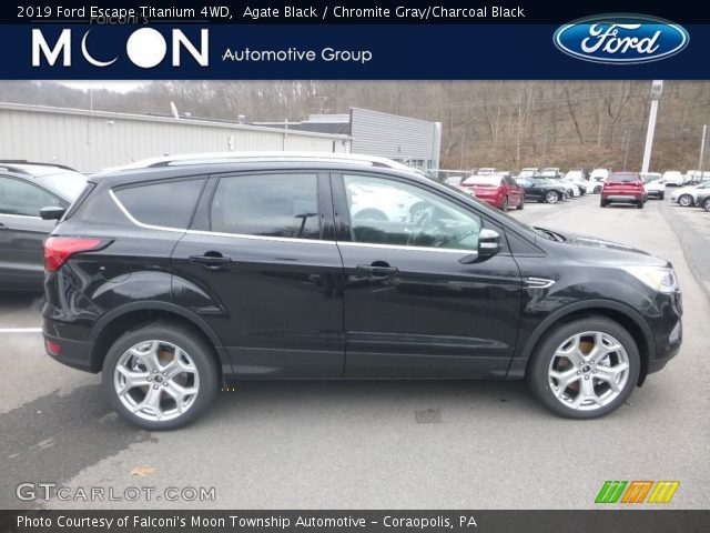2019 Ford Escape Titanium 4WD in Agate Black