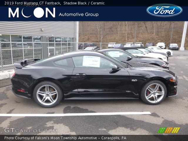 2019 Ford Mustang GT Fastback in Shadow Black