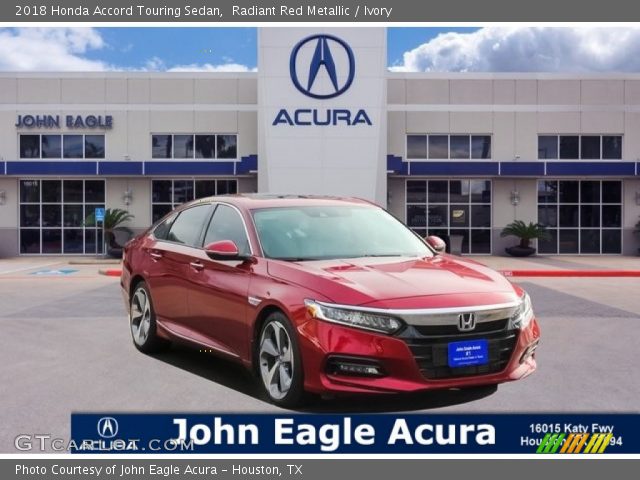 2018 Honda Accord Touring Sedan in Radiant Red Metallic