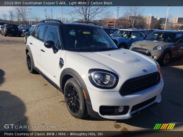 2019 Mini Countryman Cooper S All4 in Light White