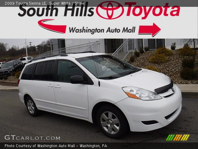 2009 Toyota Sienna LE in Super White