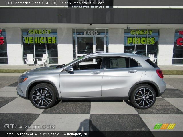 2016 Mercedes-Benz GLA 250 in Polar Silver Metallic