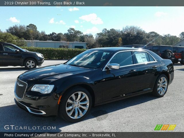 2019 Chrysler 300 Touring in Gloss Black