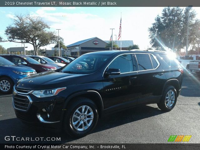 2019 Chevrolet Traverse LT in Mosaic Black Metallic