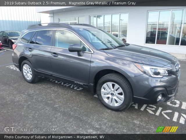 2019 Subaru Outback 2.5i Premium in Magnetite Gray Metallic