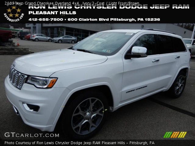 2019 Jeep Grand Cherokee Overland 4x4 in Ivory 3-Coat