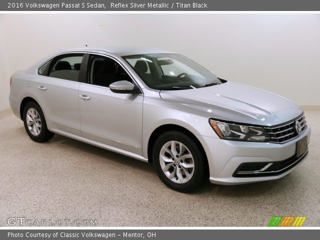 2016 Volkswagen Passat S Sedan in Reflex Silver Metallic