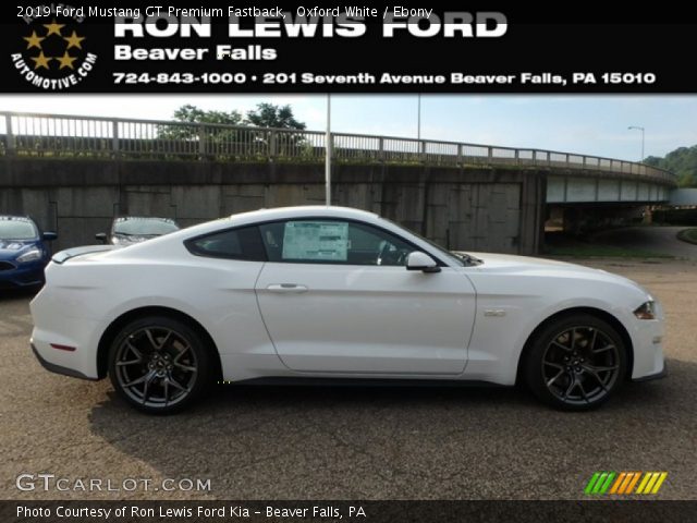 2019 Ford Mustang GT Premium Fastback in Oxford White