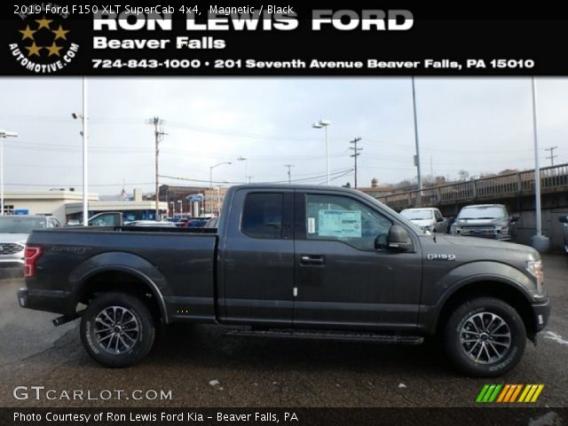 2019 Ford F150 XLT SuperCab 4x4 in Magnetic