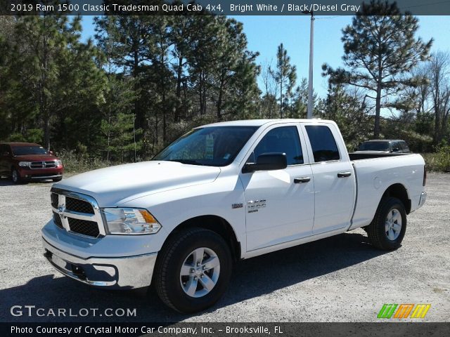 2019 Ram 1500 Classic Tradesman Quad Cab 4x4 in Bright White