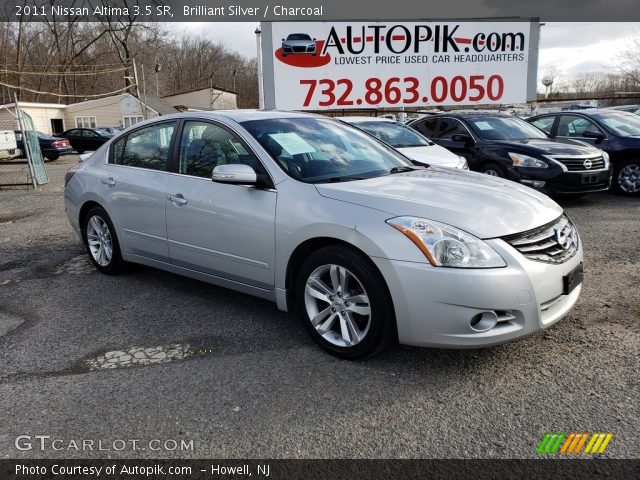 2011 Nissan Altima 3.5 SR in Brilliant Silver