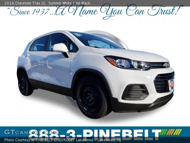 2019 Chevrolet Trax LS in Summit White