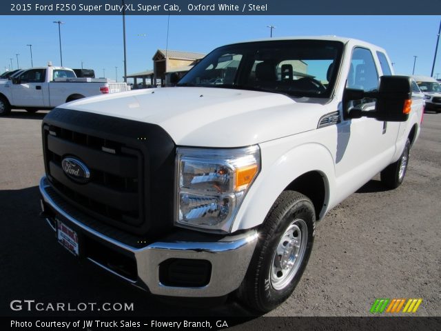 2015 Ford F250 Super Duty XL Super Cab in Oxford White
