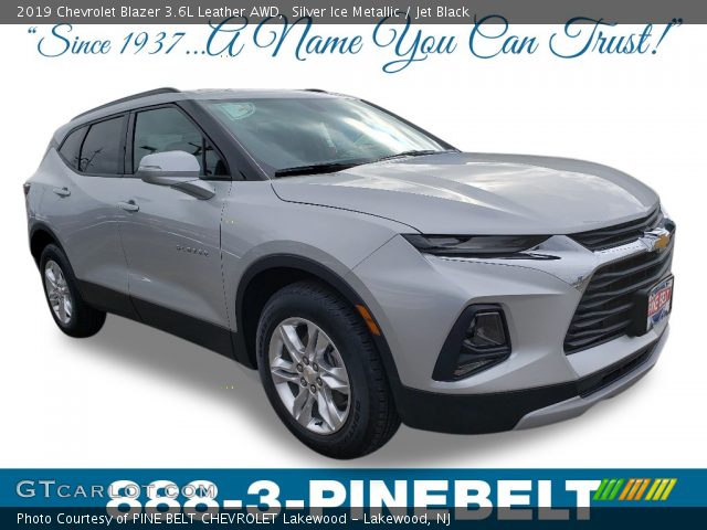 2019 Chevrolet Blazer 3.6L Leather AWD in Silver Ice Metallic