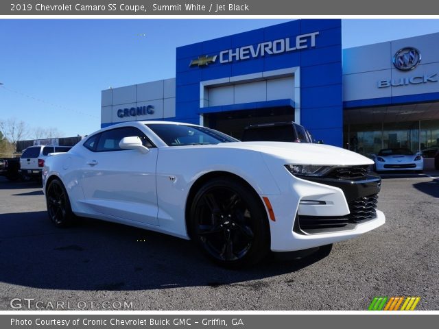 2019 Chevrolet Camaro SS Coupe in Summit White