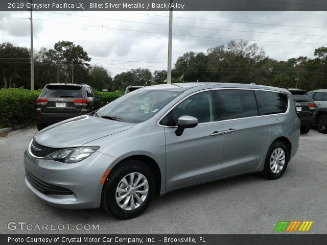 2019 Chrysler Pacifica LX in Billet Silver Metallic