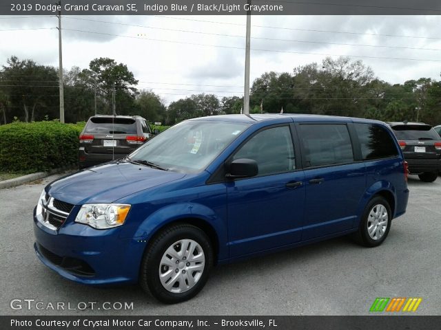 2019 Dodge Grand Caravan SE in Indigo Blue
