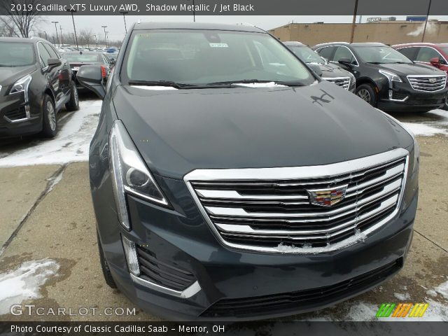 2019 Cadillac XT5 Luxury AWD in Shadow Metallic