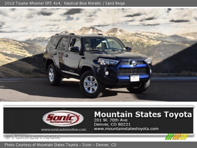 2019 Toyota 4Runner SR5 4x4 in Nautical Blue Metallic