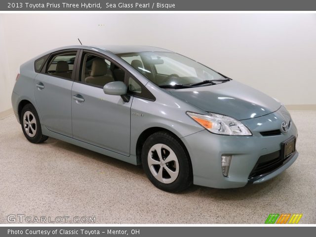 2013 Toyota Prius Three Hybrid in Sea Glass Pearl