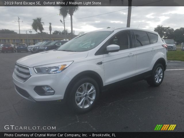 2019 Ford Escape SE in Oxford White