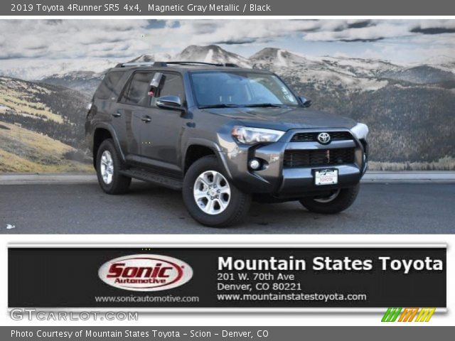 2019 Toyota 4Runner SR5 4x4 in Magnetic Gray Metallic