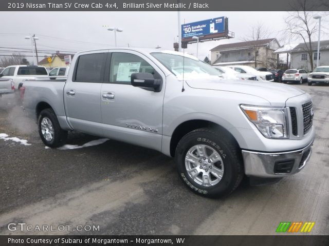 2019 Nissan Titan SV Crew Cab 4x4 in Brilliant Silver Metallic