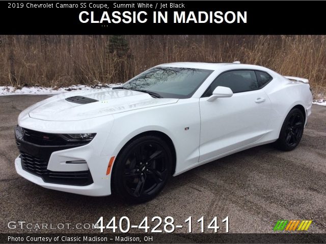 2019 Chevrolet Camaro SS Coupe in Summit White