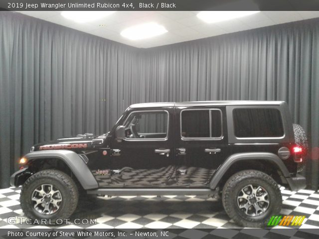 2019 Jeep Wrangler Unlimited Rubicon 4x4 in Black