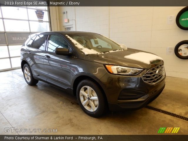 2019 Ford Edge SE AWD in Magnetic