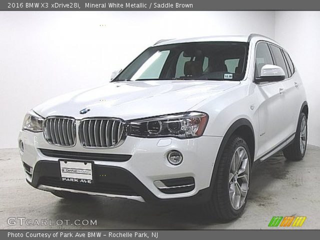 2016 BMW X3 xDrive28i in Mineral White Metallic
