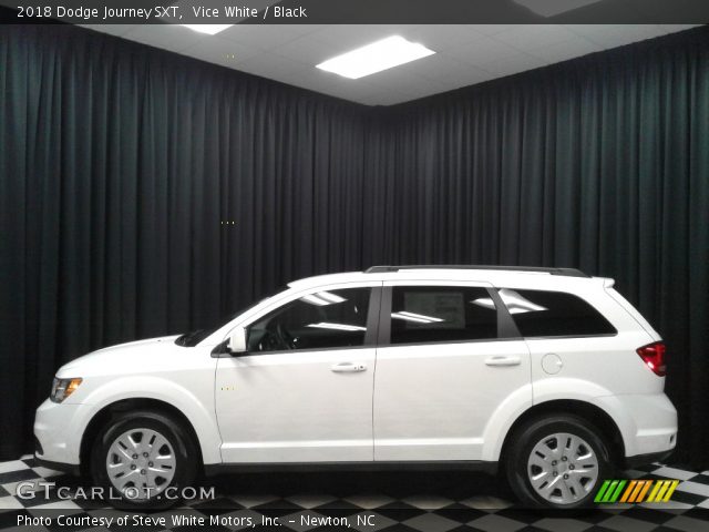 2018 Dodge Journey SXT in Vice White