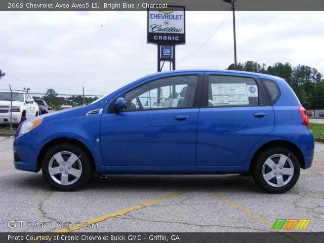2009 Chevrolet Aveo Aveo5 LS in Bright Blue
