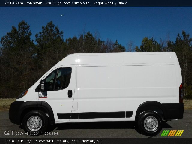2019 Ram ProMaster 1500 High Roof Cargo Van in Bright White