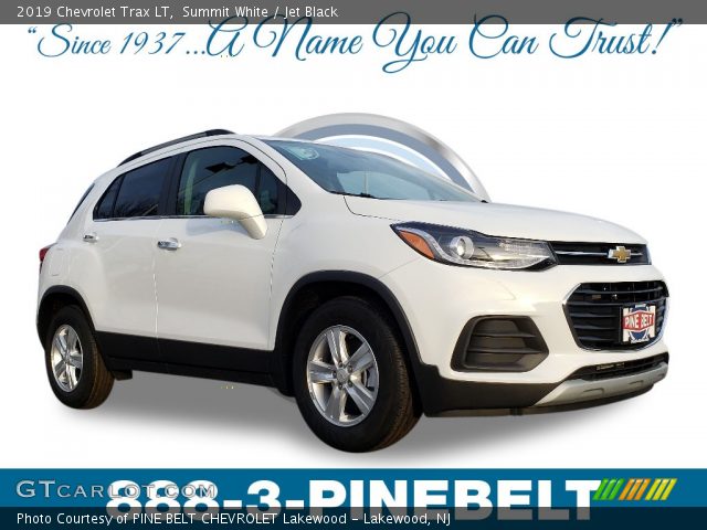 2019 Chevrolet Trax LT in Summit White