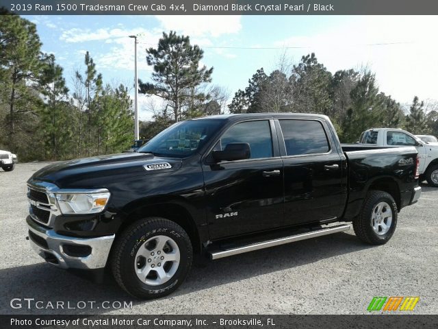 2019 Ram 1500 Tradesman Crew Cab 4x4 in Diamond Black Crystal Pearl