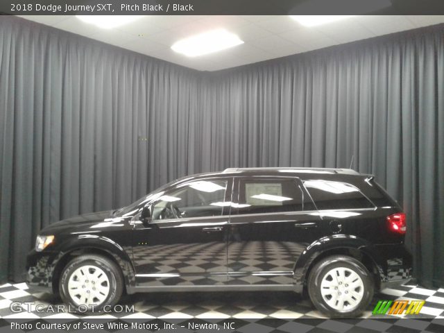 2018 Dodge Journey SXT in Pitch Black