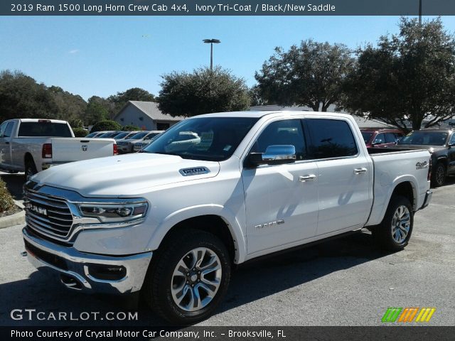 2019 Ram 1500 Long Horn Crew Cab 4x4 in Ivory Tri–Coat