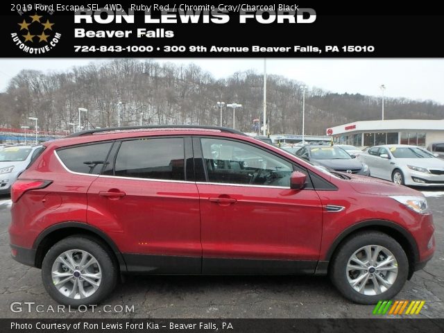 2019 Ford Escape SEL 4WD in Ruby Red