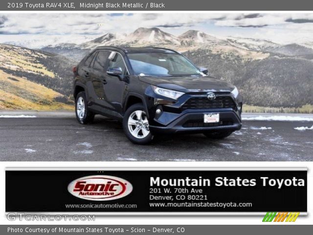 2019 Toyota RAV4 XLE in Midnight Black Metallic