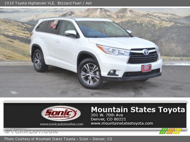 2016 Toyota Highlander XLE in Blizzard Pearl