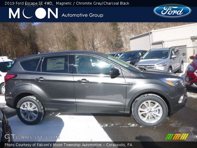 2019 Ford Escape SE 4WD in Magnetic