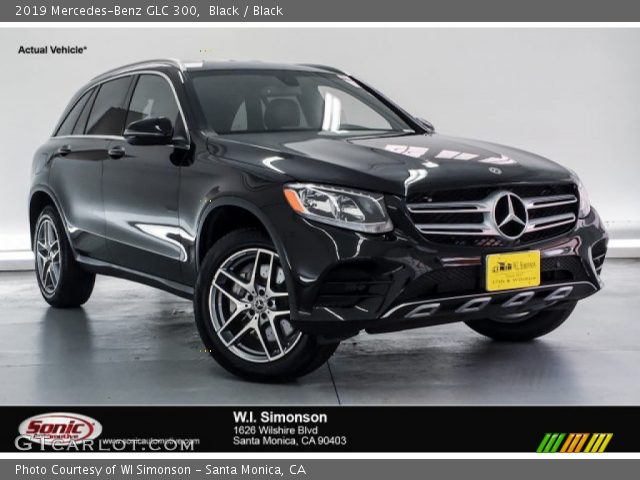 2019 Mercedes-Benz GLC 300 in Black