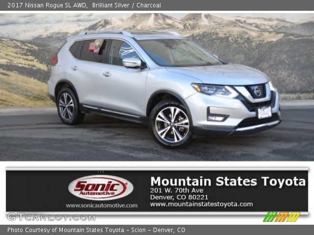 2017 Nissan Rogue SL AWD in Brilliant Silver