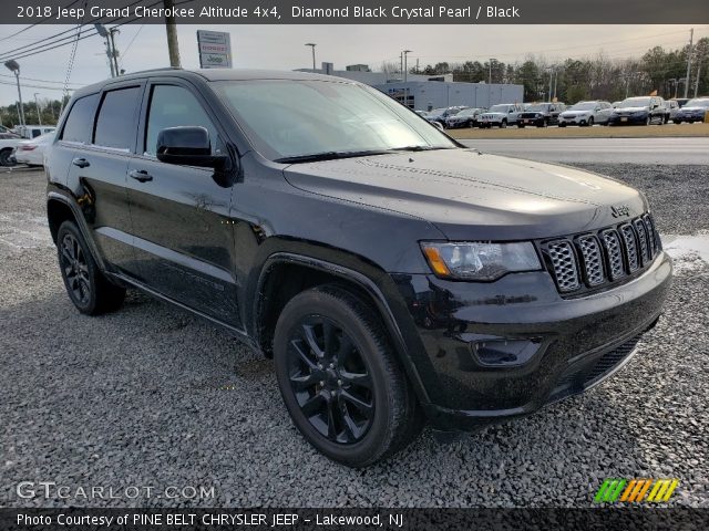 2018 Jeep Grand Cherokee Altitude 4x4 in Diamond Black Crystal Pearl